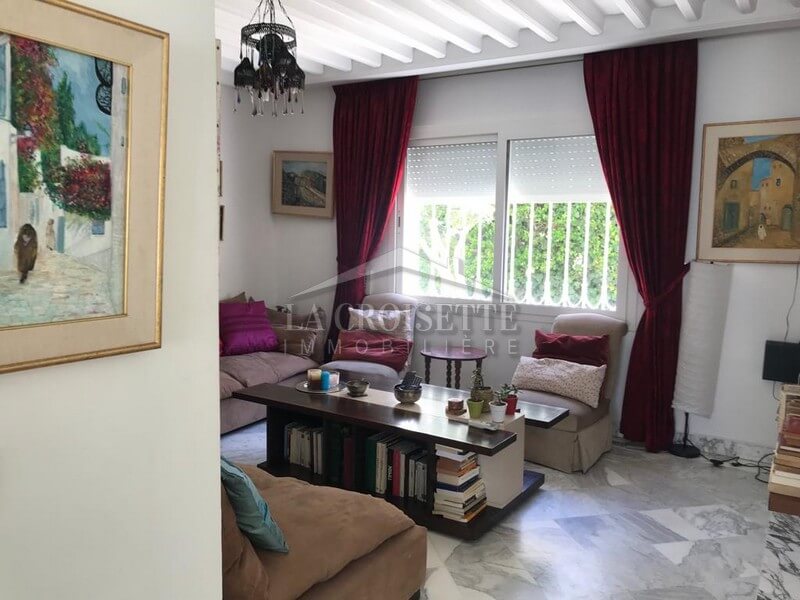 Villa S+4 meublée à La Marsa